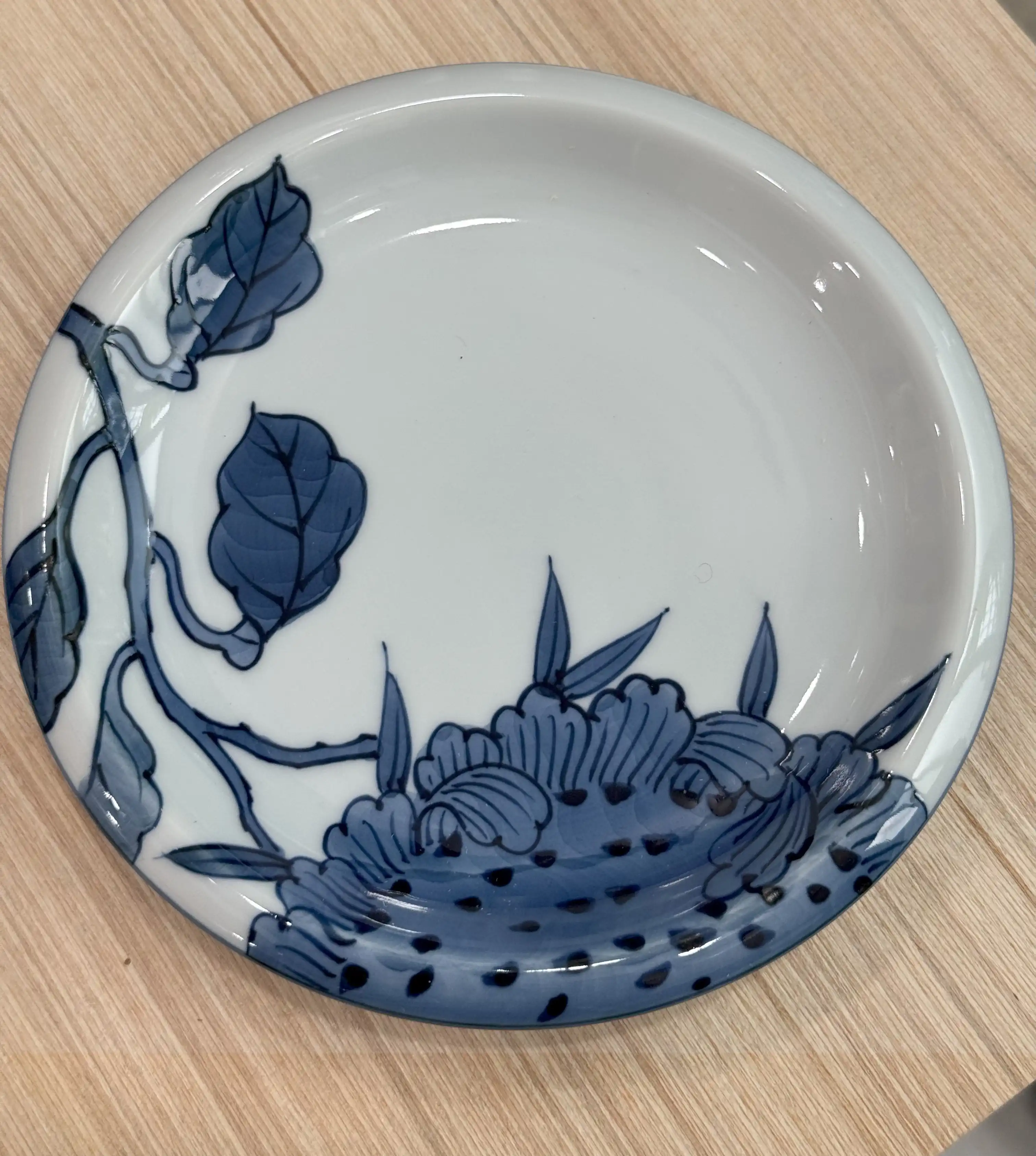 Bộ ấm và tách trà sứ Takamon
