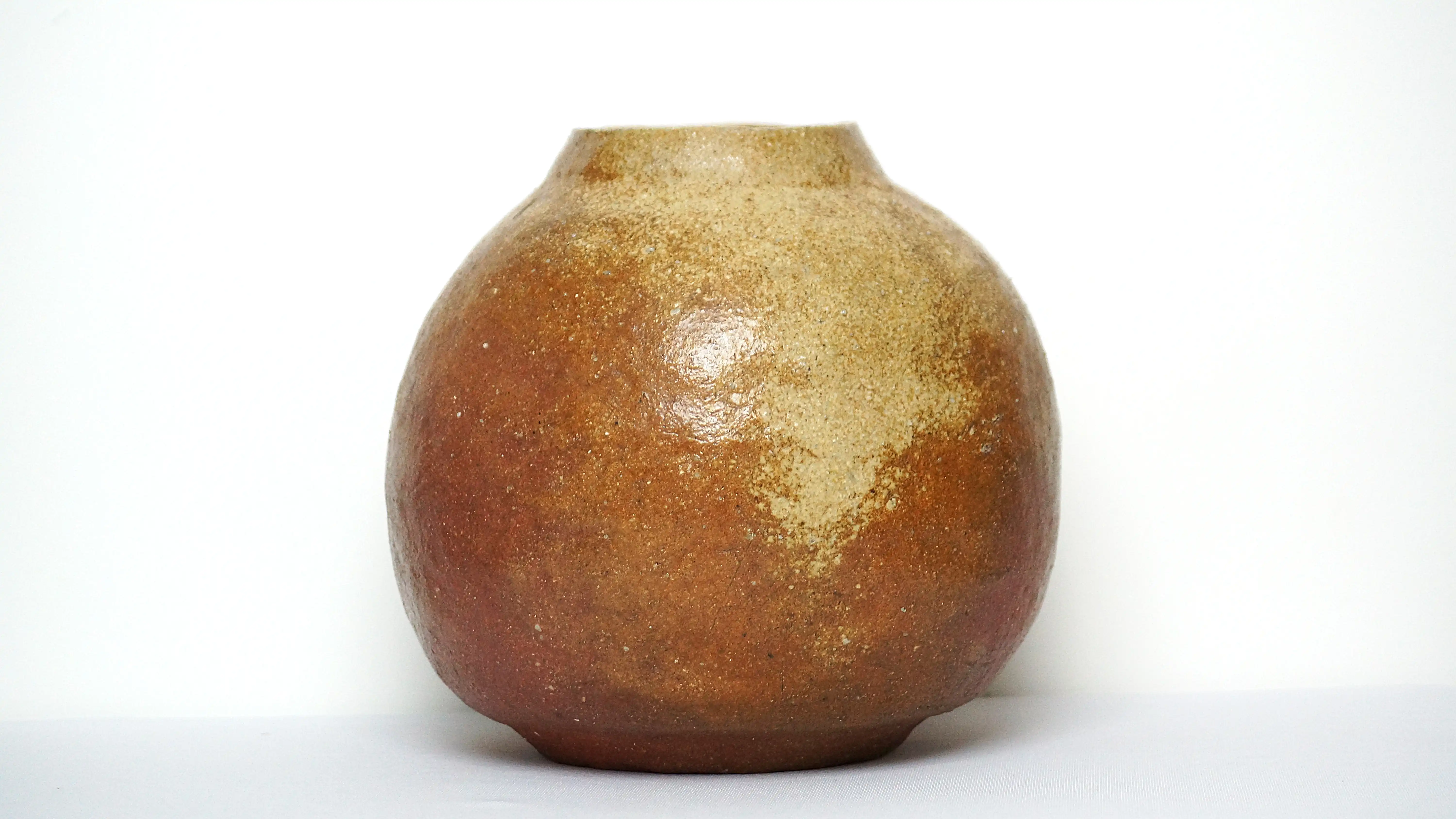 Bình gốm Bizen-yaki (備前焼)
